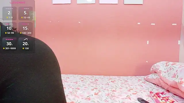 CheatingNeighborr online show from October 28, 8:00 pm