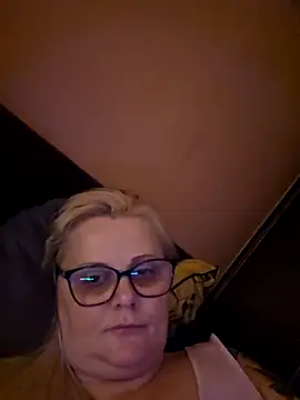 NieMaJazdyBezGwiazdy7883 online show from December 5, 7:50 am