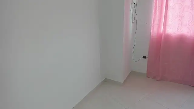 talianasweet03 online show from October 22, 7:57 pm