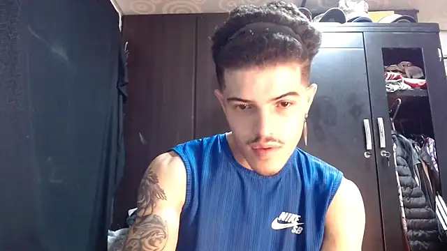 Snapshot of imsammytop chatting on November 10, 9:41 am imsammytop online show from November 10, 9:41 am