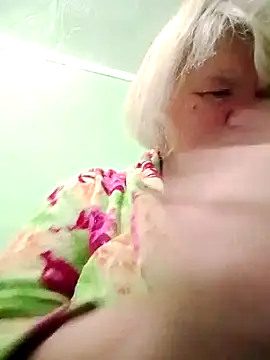 LusiyaGold5 online show from October 15, 11:27 pm