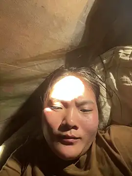 Beautiful-light22 online show from October 11, 4:55 am