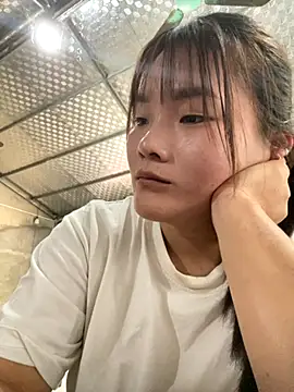 Beautiful-light22 online show from October 25, 1:24 am