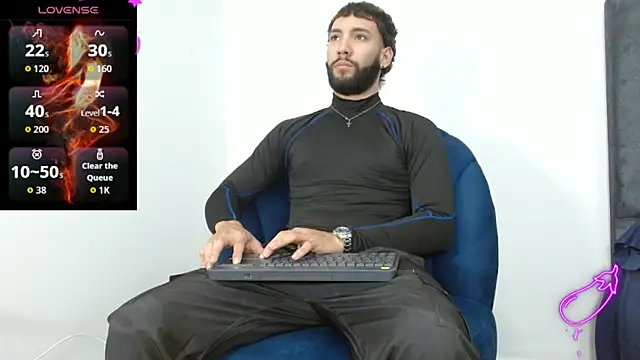 angel kyrozz online show from November 15, 7:10 pm