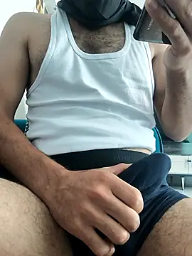 Snapshot of Sert_erkek21_ysm chatting on October 19, 8:37 am Sert erkek21 ysm online show from October 19, 8:37 am