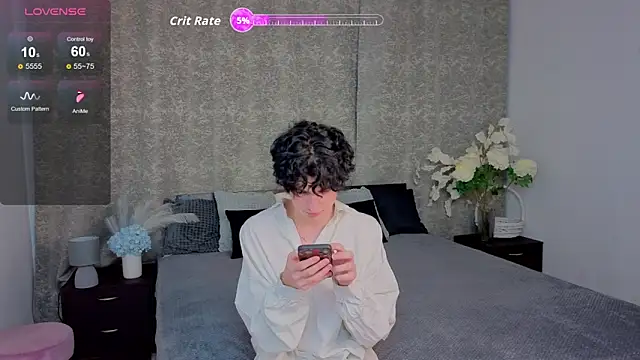 Cute Mike online show from November 25, 3:01 pm