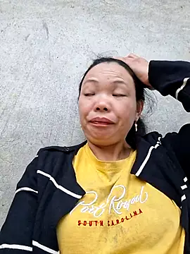 Snapshot of miomio-12 chatting on October 7, 12:19 am miomio-12 online show from October 7, 12:19 am