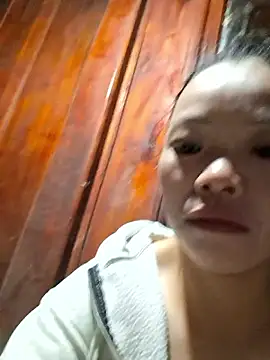 Snapshot of miomio-12 chatting on October 14, 9:04 pm miomio-12 online show from October 14, 9:04 pm