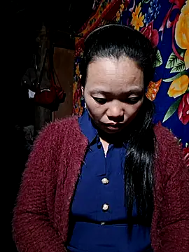 Snapshot of miomio-12 chatting on October 22, 1:55 pm miomio-12 online show from October 22, 1:55 pm