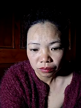 Snapshot of miomio-12 chatting on October 28, 9:50 pm miomio-12 online show from October 28, 9:50 pm