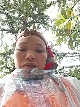 Snapshot of miomio-12 chatting on November 11, 12:32 am miomio-12 online show from November 11, 12:32 am