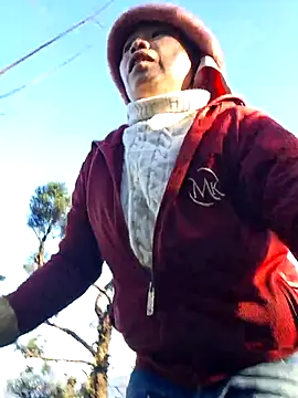 Snapshot of miomio-12 chatting on November 26, 12:44 am miomio-12 online show from November 26, 12:44 am