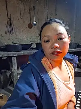 Snapshot of miomio-12 chatting on November 29, 10:02 pm miomio-12 online show from November 29, 10:02 pm