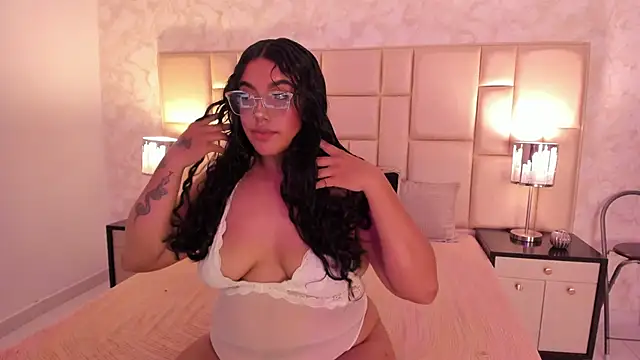 CatalinaCoopper online show from October 13, 4:56 am