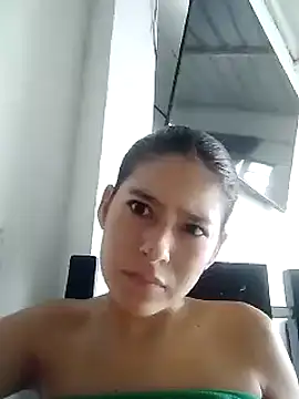 Snapshot of Pussybela chatting on October 7, 3:20 pm Pussybela online show from October 7, 3:20 pm