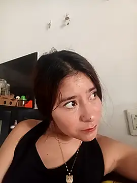 Snapshot of Pussybela chatting on October 14, 2:40 pm Pussybela online show from October 14, 2:40 pm