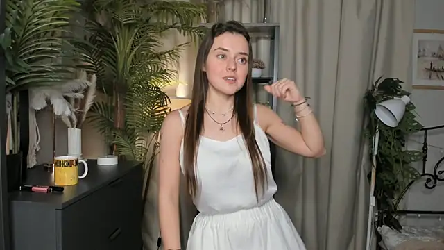 Snapshot of ThelmaJusto chatting on October 27, 3:49 pm ThelmaJusto online show from October 27, 3:49 pm