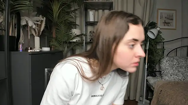 Snapshot of ThelmaJusto chatting on November 13, 3:55 pm ThelmaJusto online show from November 13, 3:55 pm