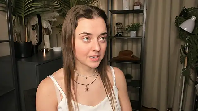 Snapshot of ThelmaJusto chatting on November 27, 4:09 pm ThelmaJusto online show from November 27, 4:09 pm