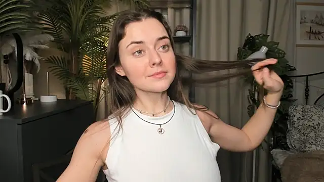 Snapshot of ThelmaJusto chatting on November 29, 3:48 pm ThelmaJusto online show from November 29, 3:48 pm