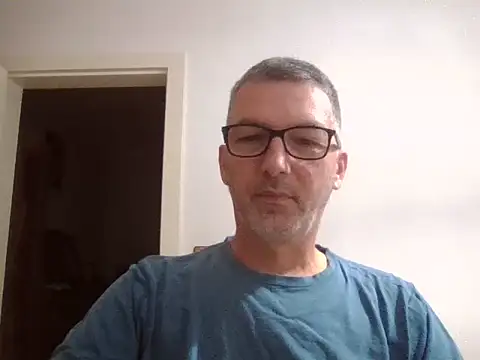 SilkenQuip online show from October 18, 4:19 pm