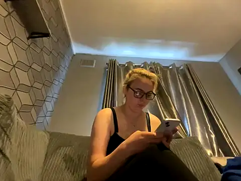 TabbyLovexox online show from October 14, 1:23 pm