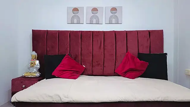 Timothe Evans online show from October 10, 8:30 pm