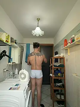 Al3xox02 online show from January 13, 10:31 am