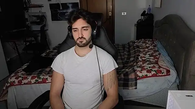 Al3xox02 online show from January 13, 10:48 pm