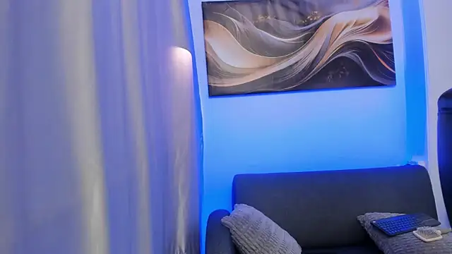 Leoo Miller online show from February 17, 4:09 am