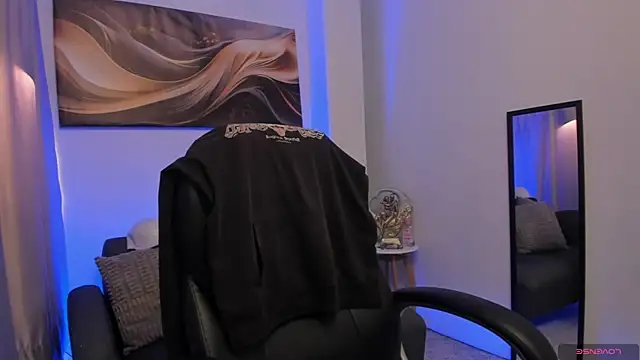 Leoo Miller online show from February 19, 4:08 am