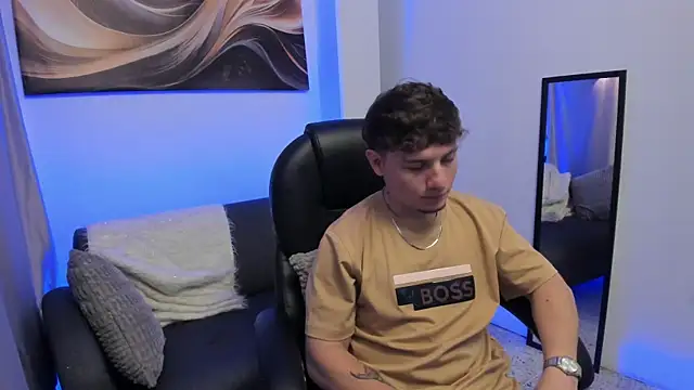 Leoo Miller online show from March 1, 4:14 am