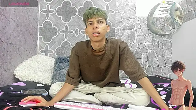 sexyboys cutex18 online show from January 9, 8:43 pm