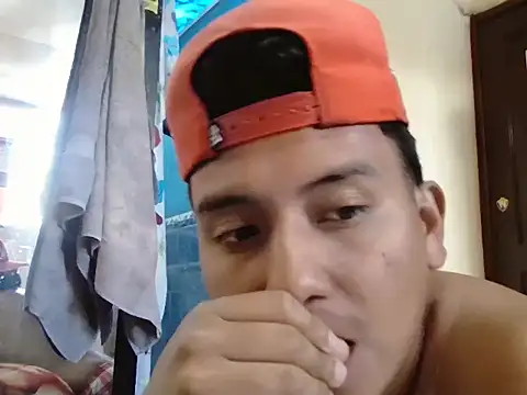 marco13y online show from December 2, 7:20 pm