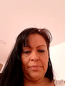 Snapshot of Lucia-Naughty chatting on October 15, 2:28 pm Lucia-Naughty online show from October 15, 2:28 pm