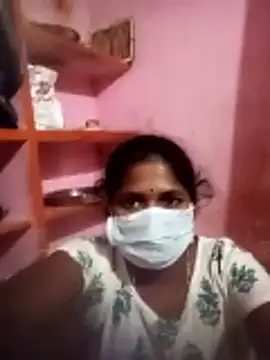 Snapshot of Eswar77 chatting on October 30, 6:48 am Eswar77 online show from October 30, 6:48 am