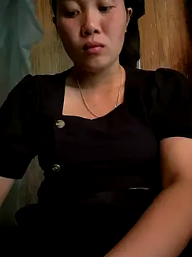 Snapshot of Pii_x chatting on October 11, 7:51 am Pii x online show from October 11, 7:51 am