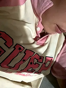 Snapshot of Pii_x chatting on October 12, 12:04 pm Pii x online show from October 12, 12:04 pm