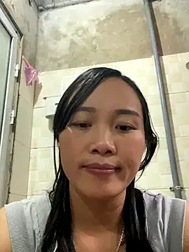 Snapshot of Pii_x chatting on October 27, 2:26 am Pii x online show from October 27, 2:26 am