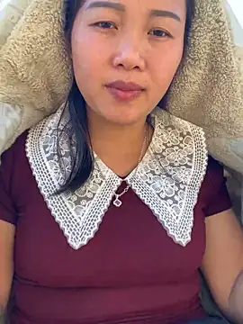 Snapshot of Pii_x chatting on November 25, 2:11 am Pii x online show from November 25, 2:11 am