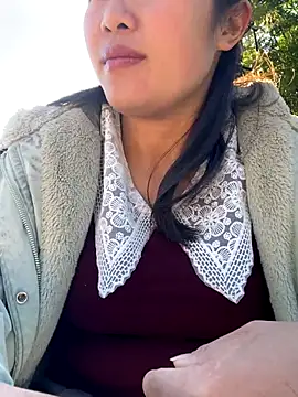 Snapshot of Pii_x chatting on November 26, 1:39 am Pii x online show from November 26, 1:39 am