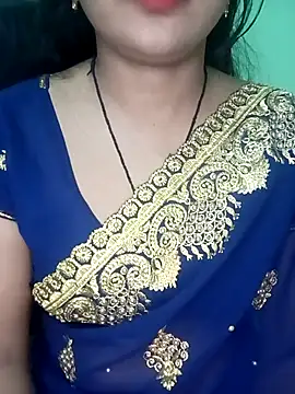 Snapshot of Rashmi_011 chatting on October 26, 11:20 pm Rashmi 011 online show from October 26, 11:20 pm