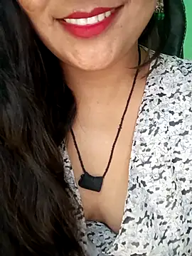 Snapshot of Rashmi_011 chatting on November 26, 11:22 am Rashmi 011 online show from November 26, 11:22 am