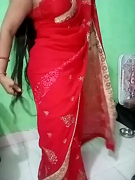 Snapshot of Rashmi_011 chatting on December 18, 2:45 pm Rashmi 011 online show from December 18, 2:45 pm