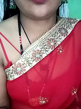 Snapshot of Rashmi_011 chatting on December 22, 11:57 pm Rashmi 011 online show from December 22, 11:57 pm