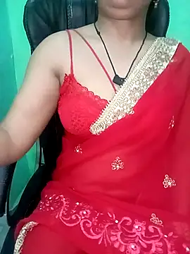 Snapshot of Rashmi_011 chatting on January 11, 11:32 pm Rashmi 011 online show from January 11, 11:32 pm