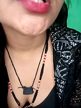 Snapshot of Rashmi_011 chatting on January 15, 1:05 pm Rashmi 011 online show from January 15, 1:05 pm