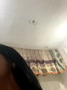 Snapshot of Sapnahot34 chatting on November 18, 11:14 am Sapnahot34 online show from November 18, 11:14 am