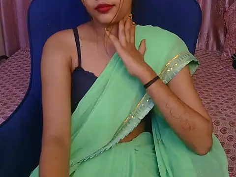 Snapshot of yours-angell chatting on October 30, 5:31 am yours-angell online show from October 30, 5:31 am