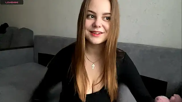 Snapshot of Mary_cherybaby chatting on October 23, 2:05 pm Mary cherybaby online show from October 23, 2:05 pm